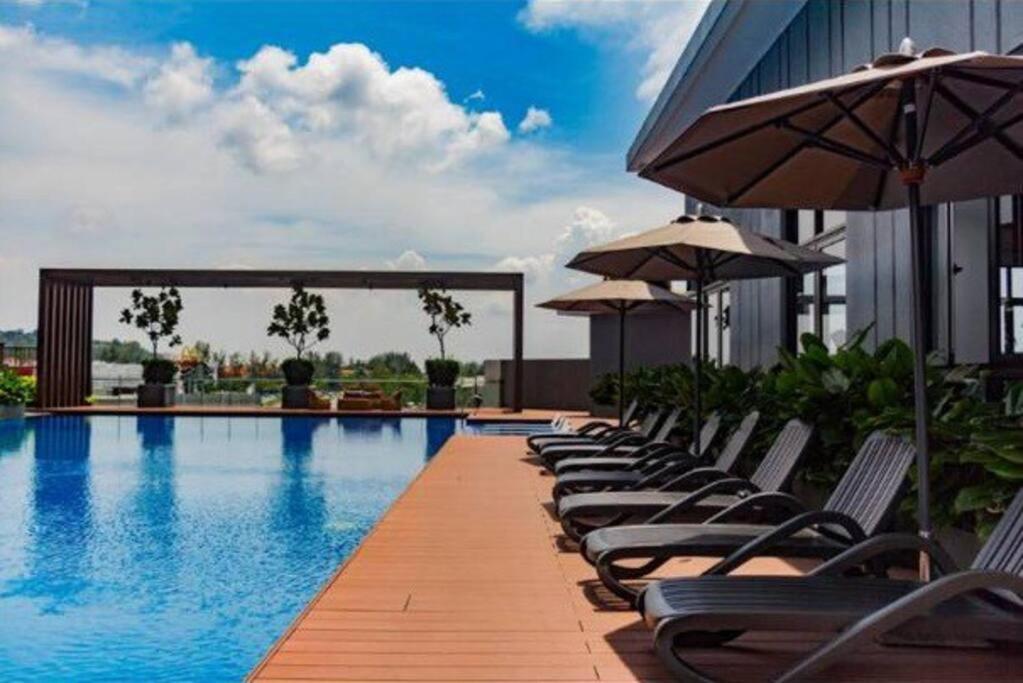 Cozy Mayfair Homestay Puchong Exteriör bild